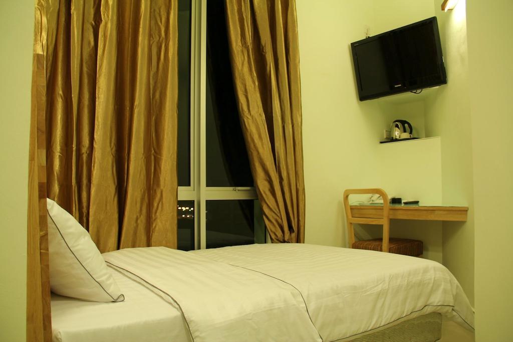 Hotel Desaria Петалинг-Джая Номер фото
