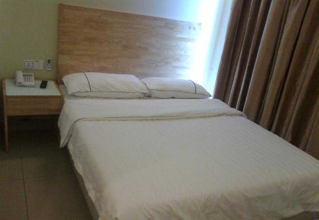 Hotel Desaria Петалинг-Джая Номер фото