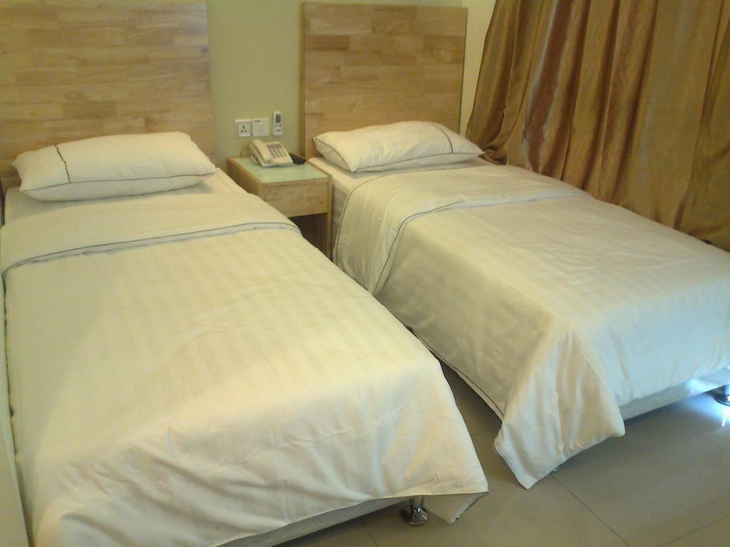 Hotel Desaria Петалинг-Джая Номер фото