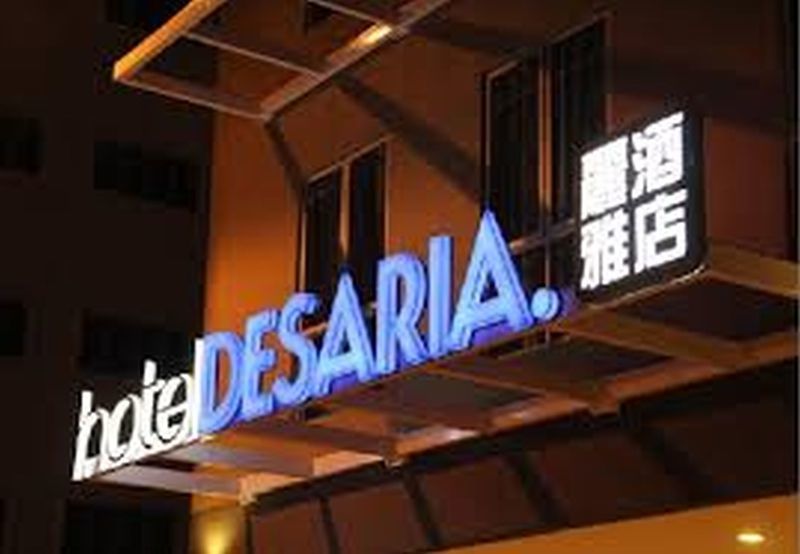 Hotel Desaria Петалинг-Джая Экстерьер фото